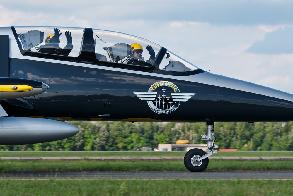 087_Kecskemet_Air Show_Breitling Jet Team na Aero L-39C Albatros.jpg